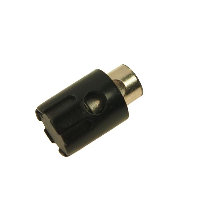 CL681581
