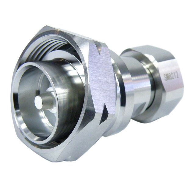 SM8212